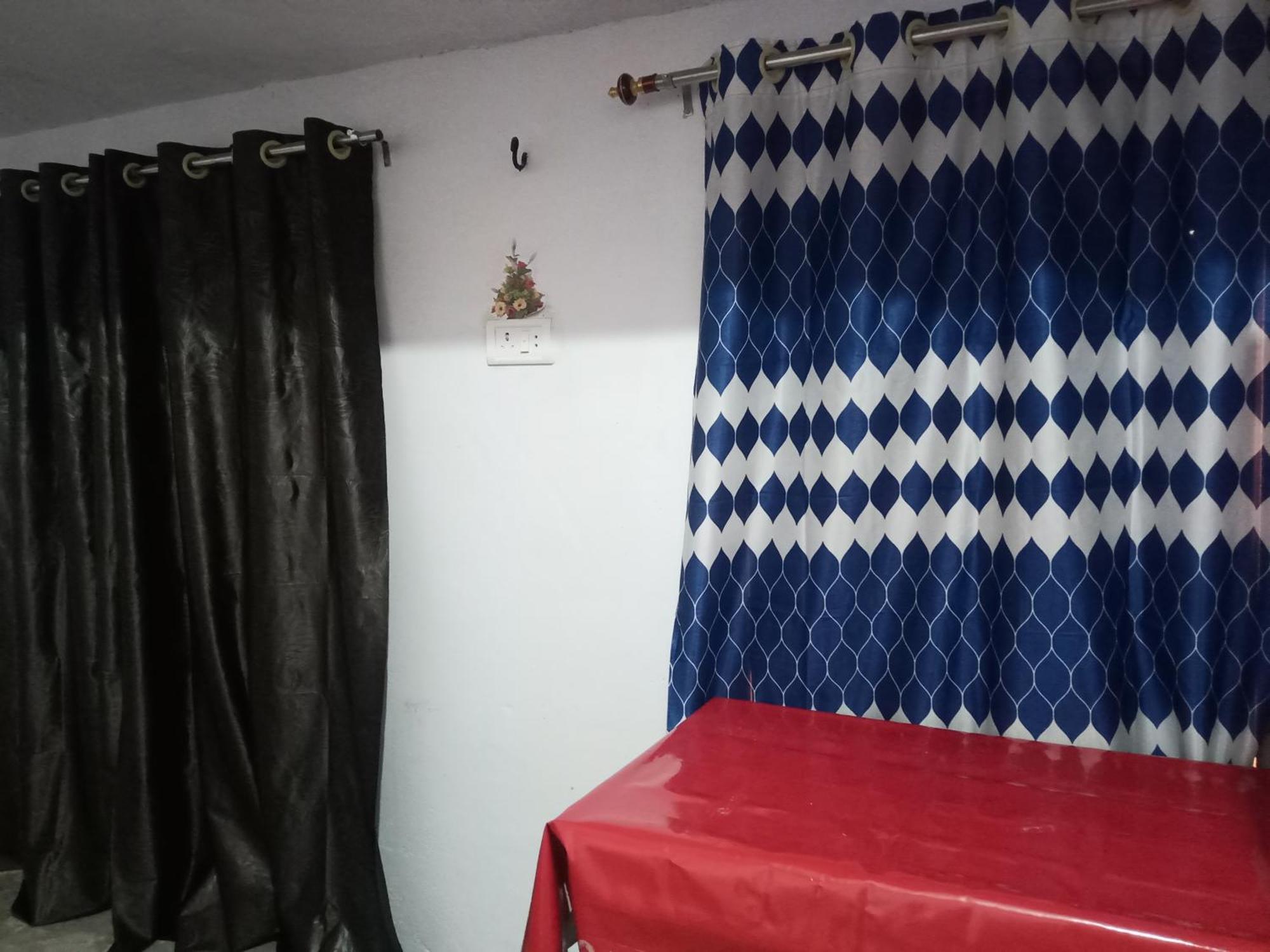 Holiday Home Stay Khajuraho Bagian luar foto